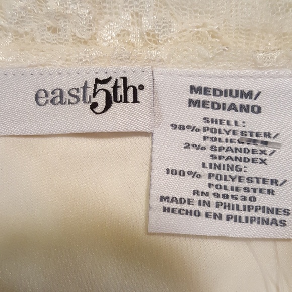 East 5th * Blouse w/ lace overlay * New w/ Tag - Picture 3 of 4